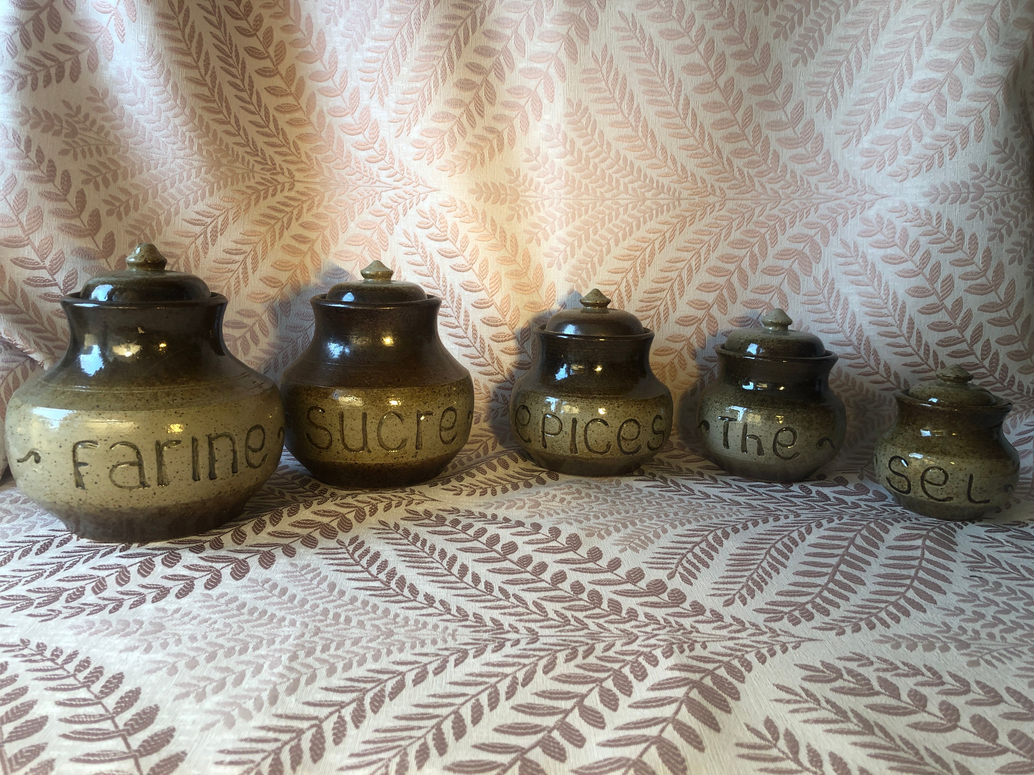 Pots à épices en grès véritable