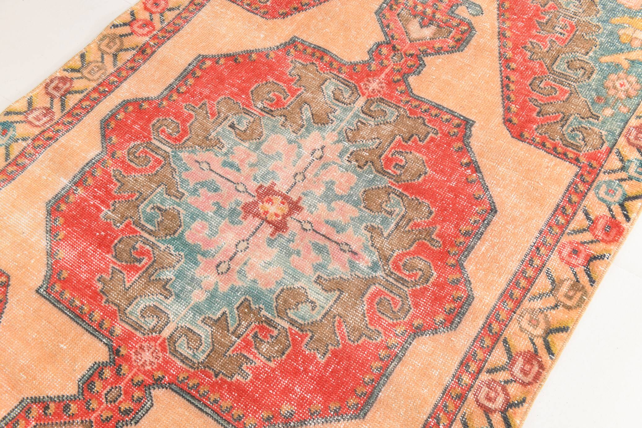 5x7 Vintage Red & Beige Vintage Oushak Small Size Area Rug, 134x218 Cm