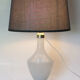 Lampe de table en verre opalin années 1950