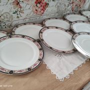 Set of 10 flat plates in Limoges porcelain stamp RN frieze blue old pinks