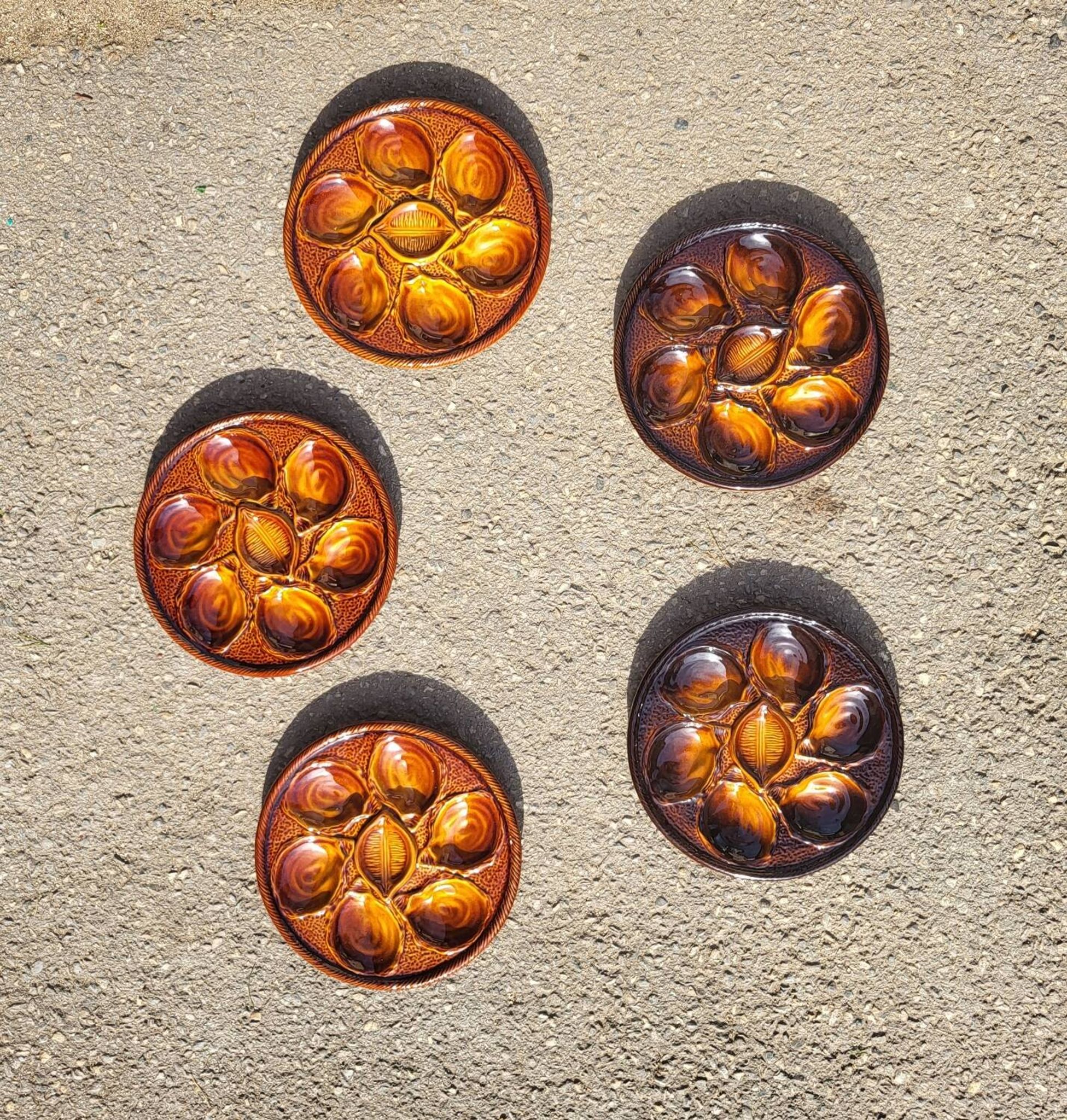 5 earthenware oyster plates from Saint Clement, 1960s