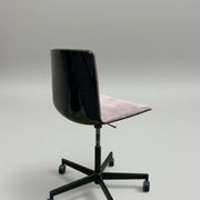 Chaise de bureau Pedrali Noa 727/4 — design italien contemporain