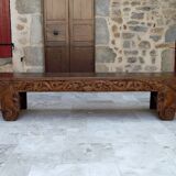 Important Indonesian bench in carved wood, Early 20th century