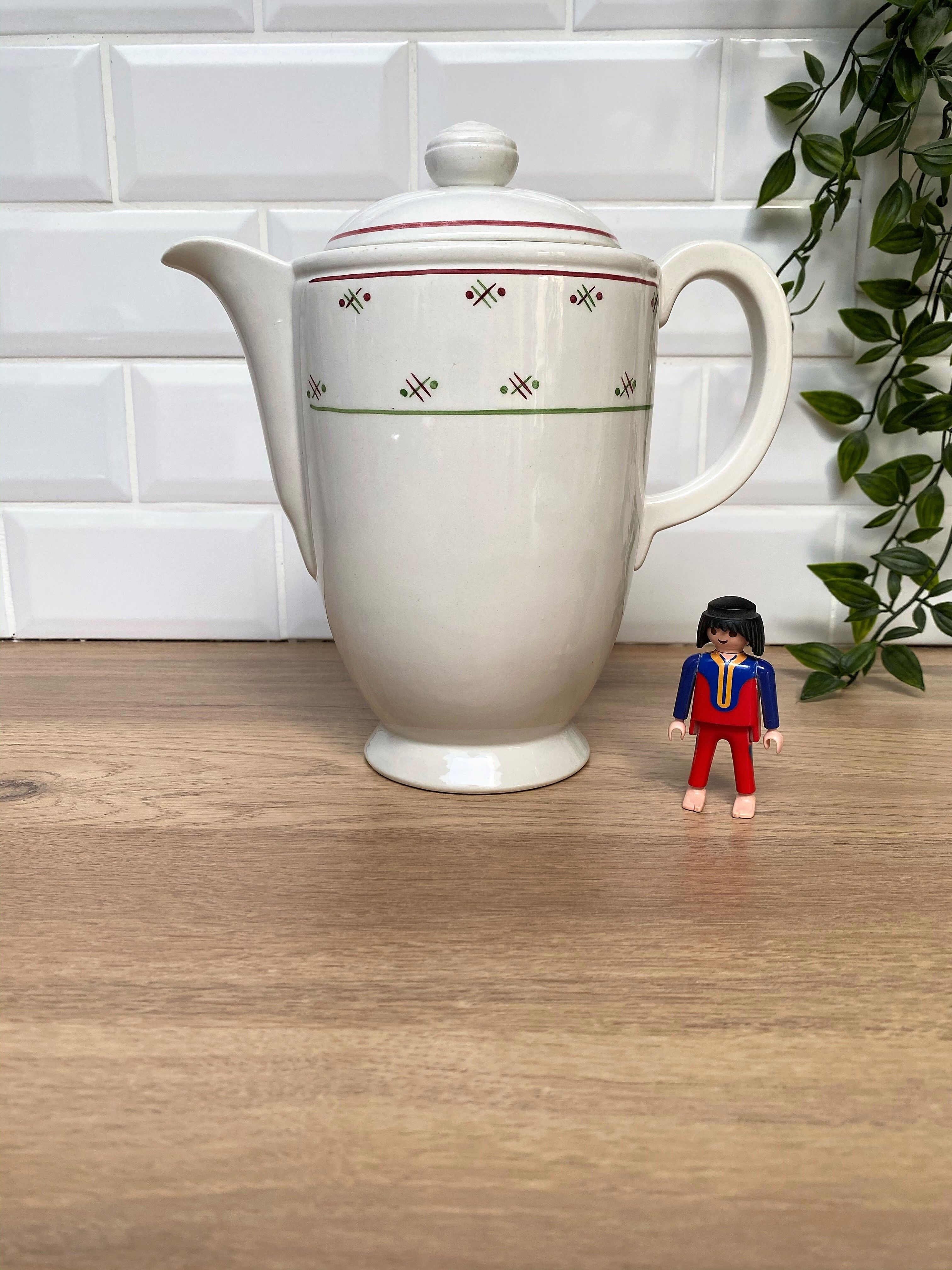 Cafetière en demi porcelaine de Luneville