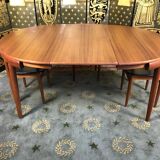 Scandinavian teak dining table and 4 Hans Olsen chairs for Frem Rojle