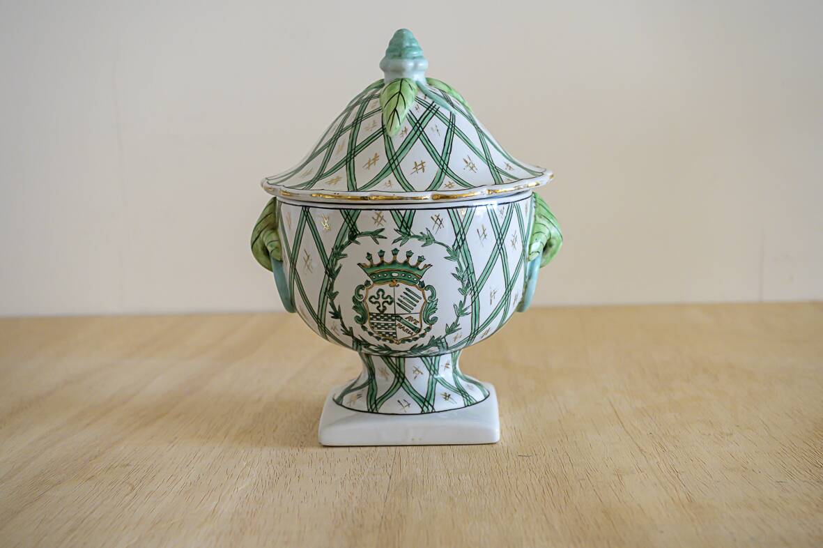 Covered vases or decorative urns, porcelain Central Europe 19th century