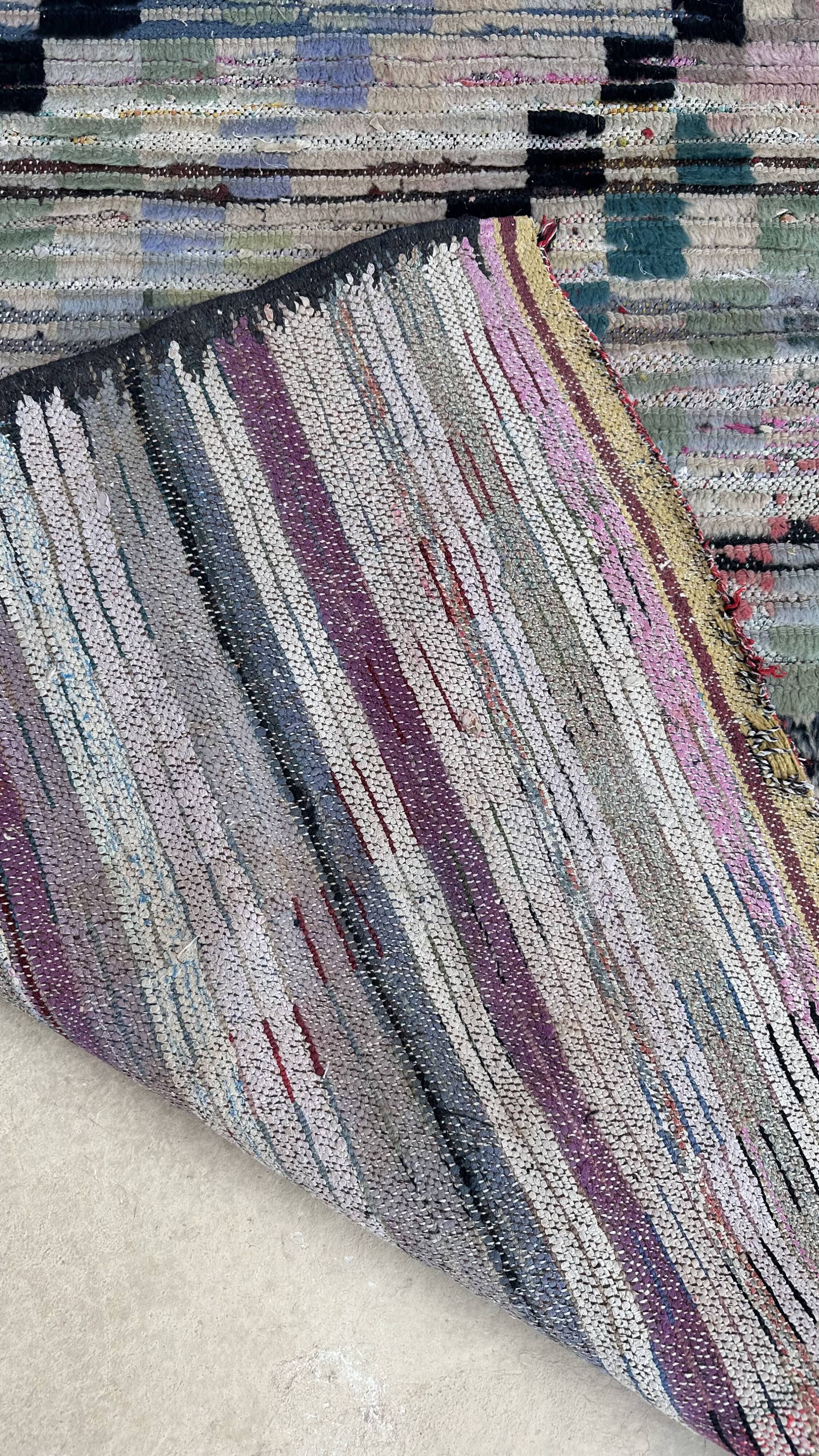 Moroccan carpet - 100 x 279 cm