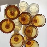 7 Verres à pieds ambre