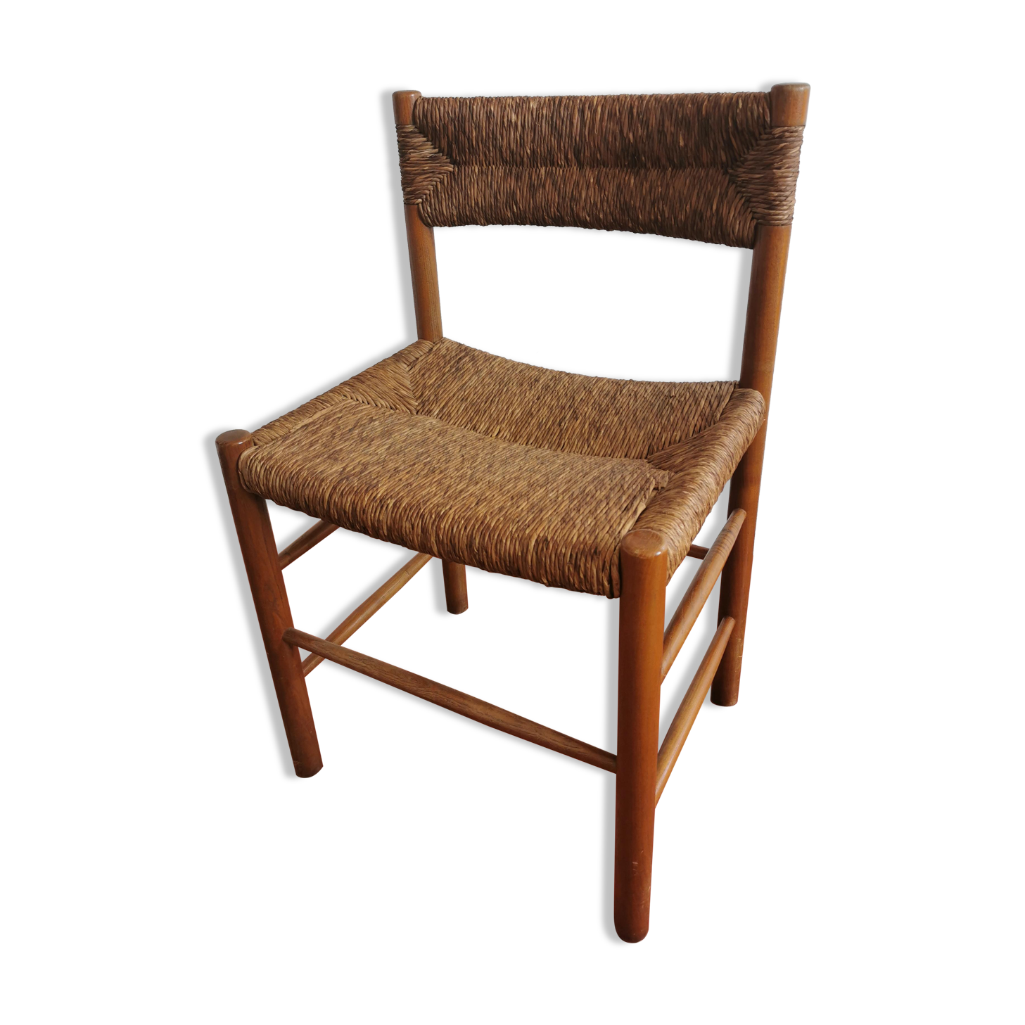 Dordogne model chair from Sentou