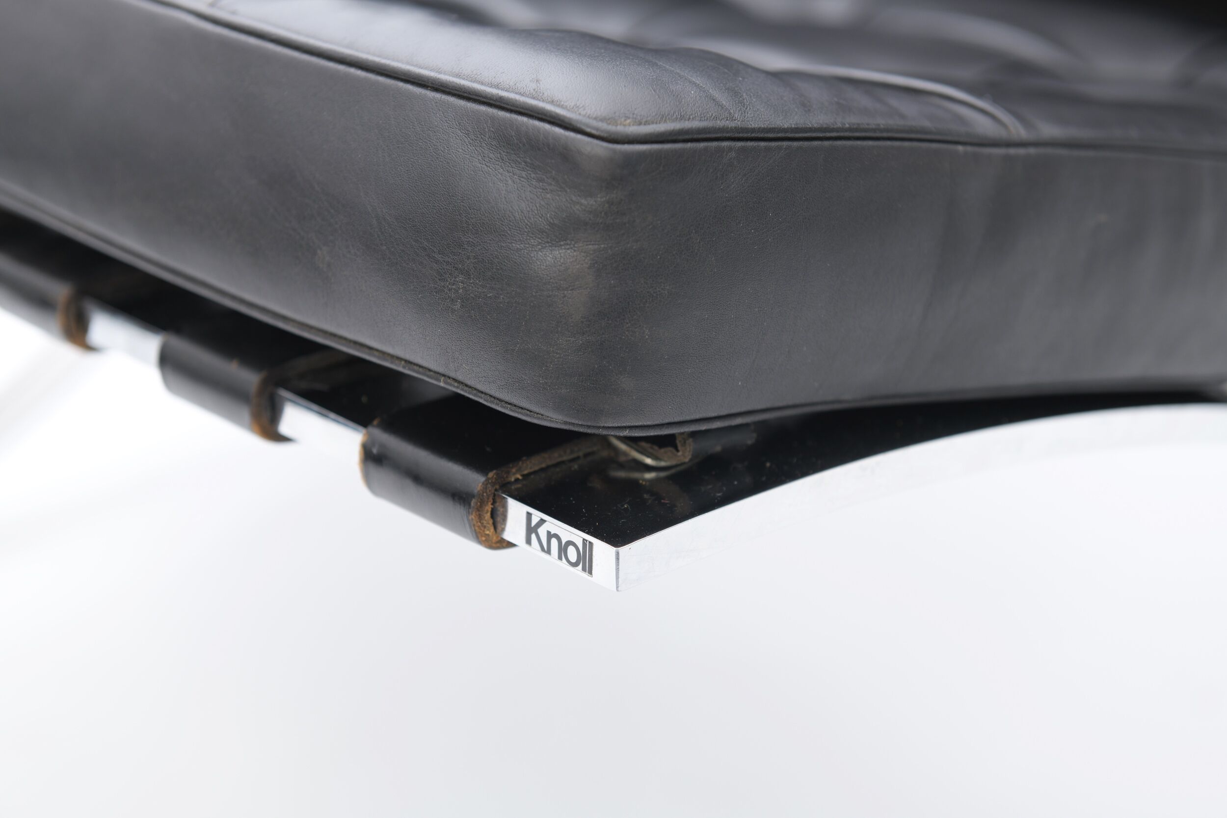 Barcelona chair by Mies van der Rohe, Knoll Studio