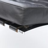 Barcelona chair by Mies van der Rohe, Knoll Studio