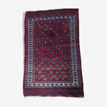 Tapis caucasien antique