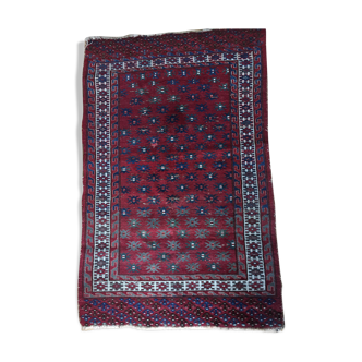 Tapis caucasien antique