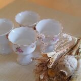 Set de 4 coquetiers en porcelaine