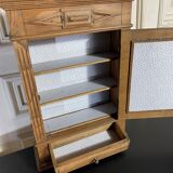 Medicine cabinet