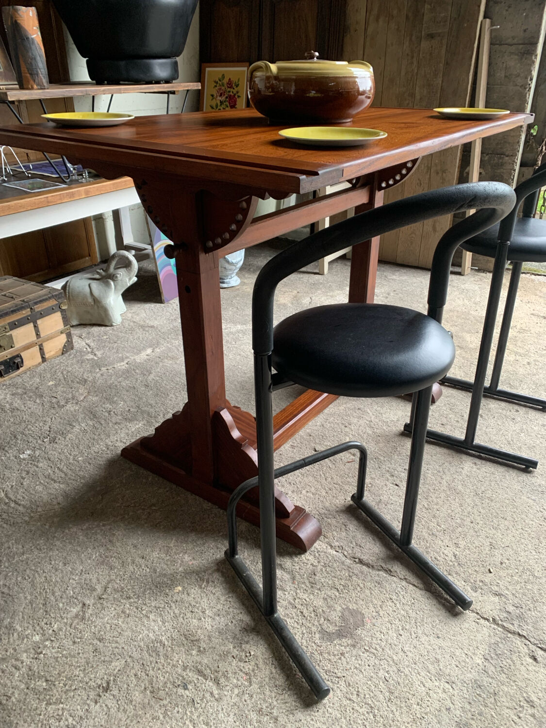 High table / bar table in teak – 4 to 6 people