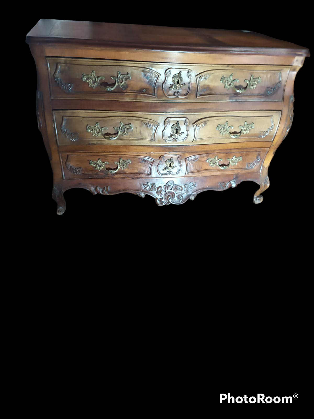 Bordeaux chest of drawers