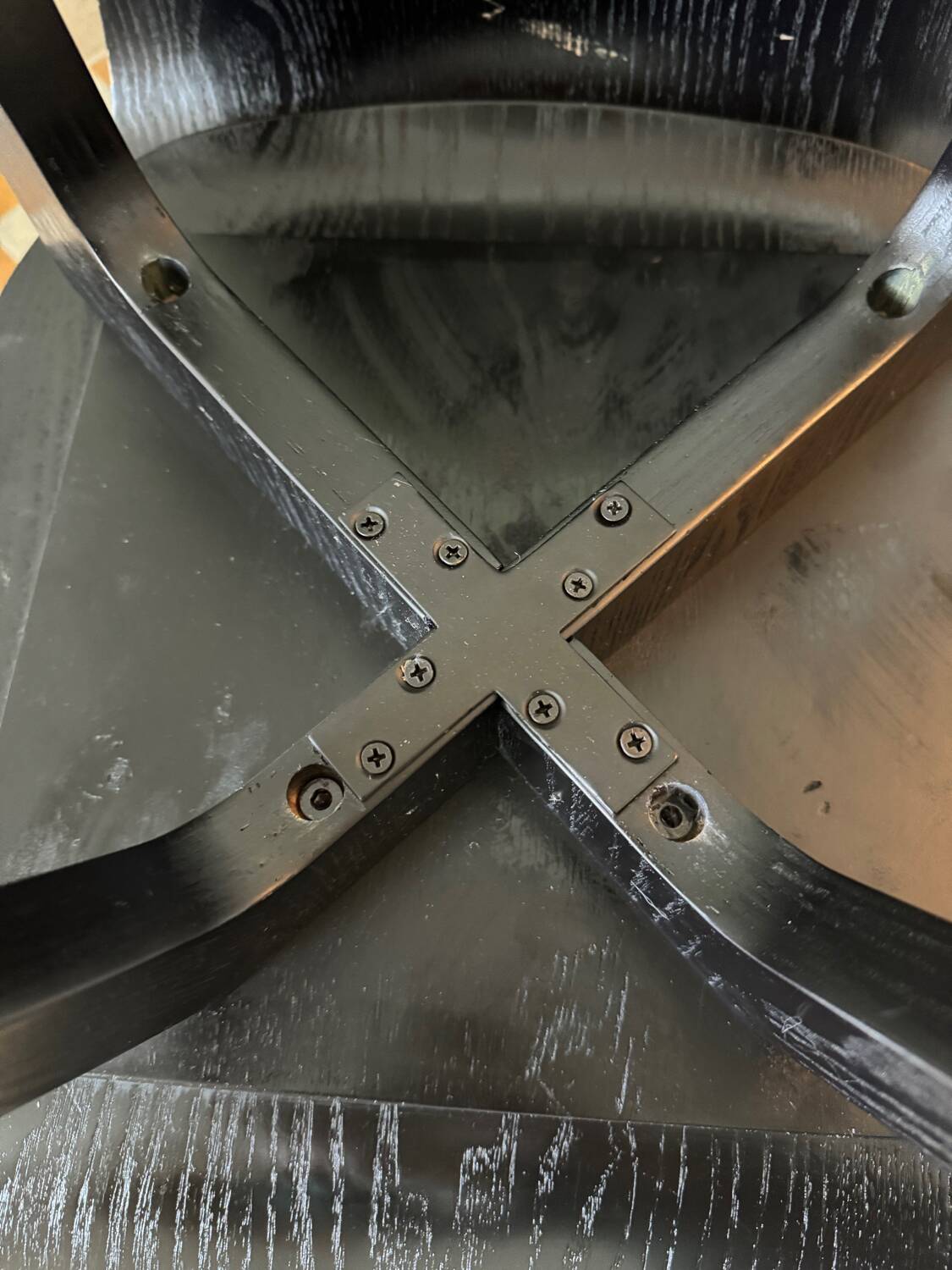 90s designer chairs in lacquered curved wood (X2)