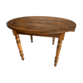 Oval farmhouse table