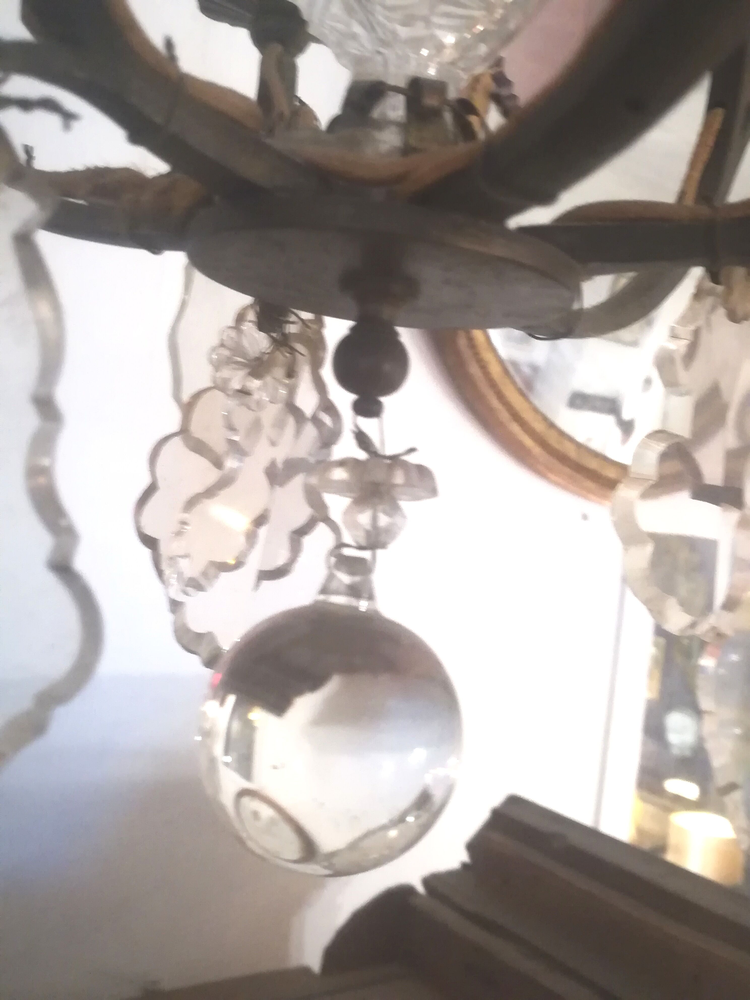 Lustre en bronze et pampilles bicolore