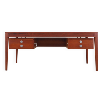 Teak desk, Danish design, 1970s, designer: Finn Juhl, manufacturer: France