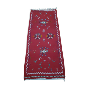 Tapis rouge kilim marocaine