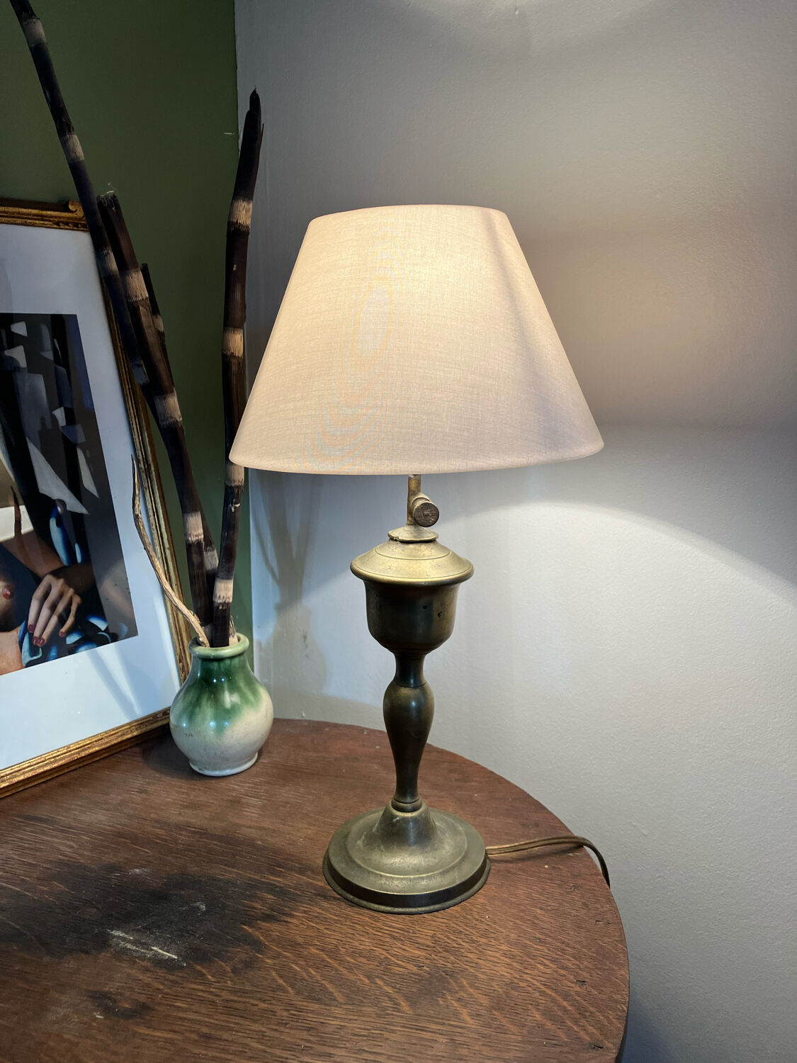 Brass lamp foot