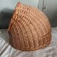 Vintage -Petite corbeille  pour chat en rotin