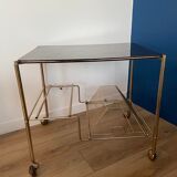 Service with vinyl storage