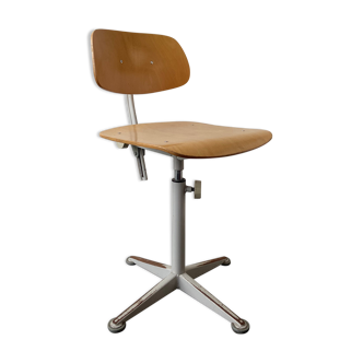 Chaise d’atelier industrielle néerlandais par Friso Kramer pour Ahrend Cirkel