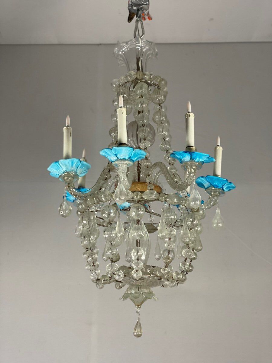Venetian chandelier in murano glass, bag of pearls