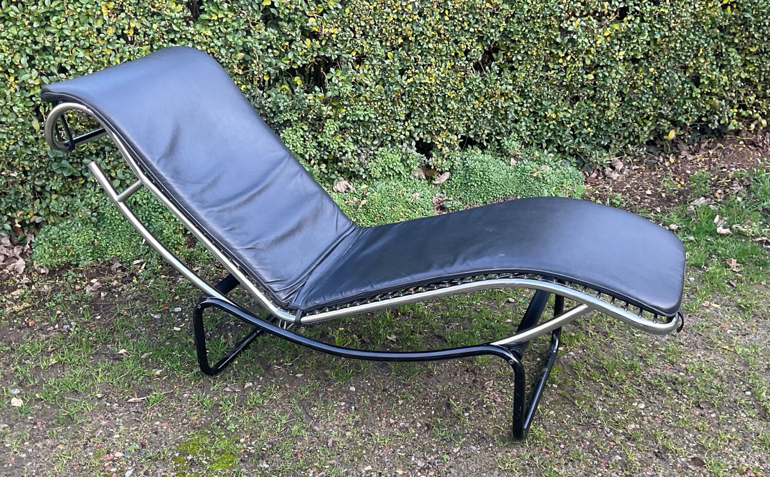 Italian lounge chair from the 1980s.