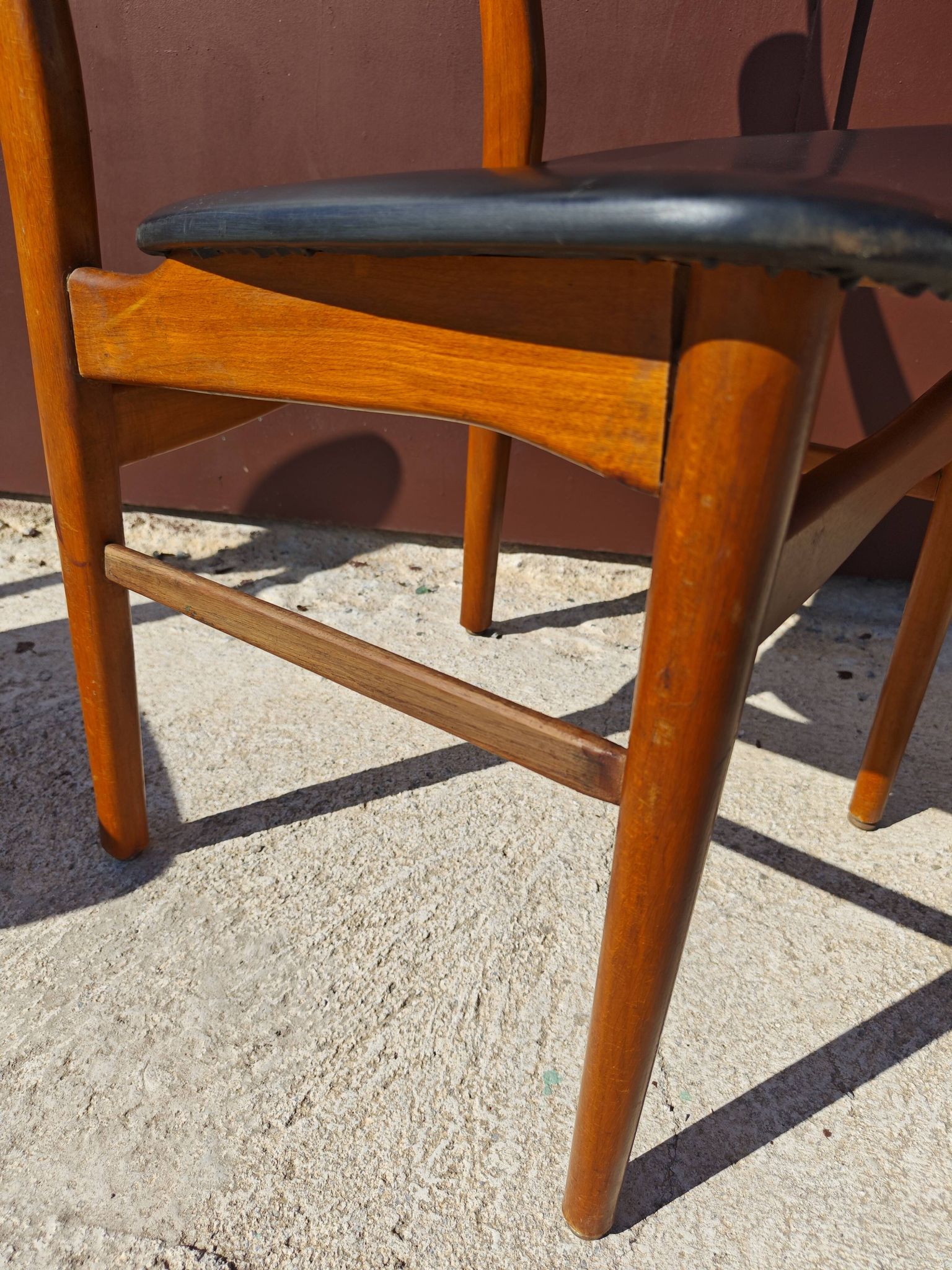 4 chaises Farstrup scandinave