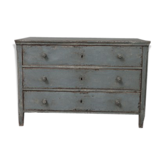 Dresser patinated