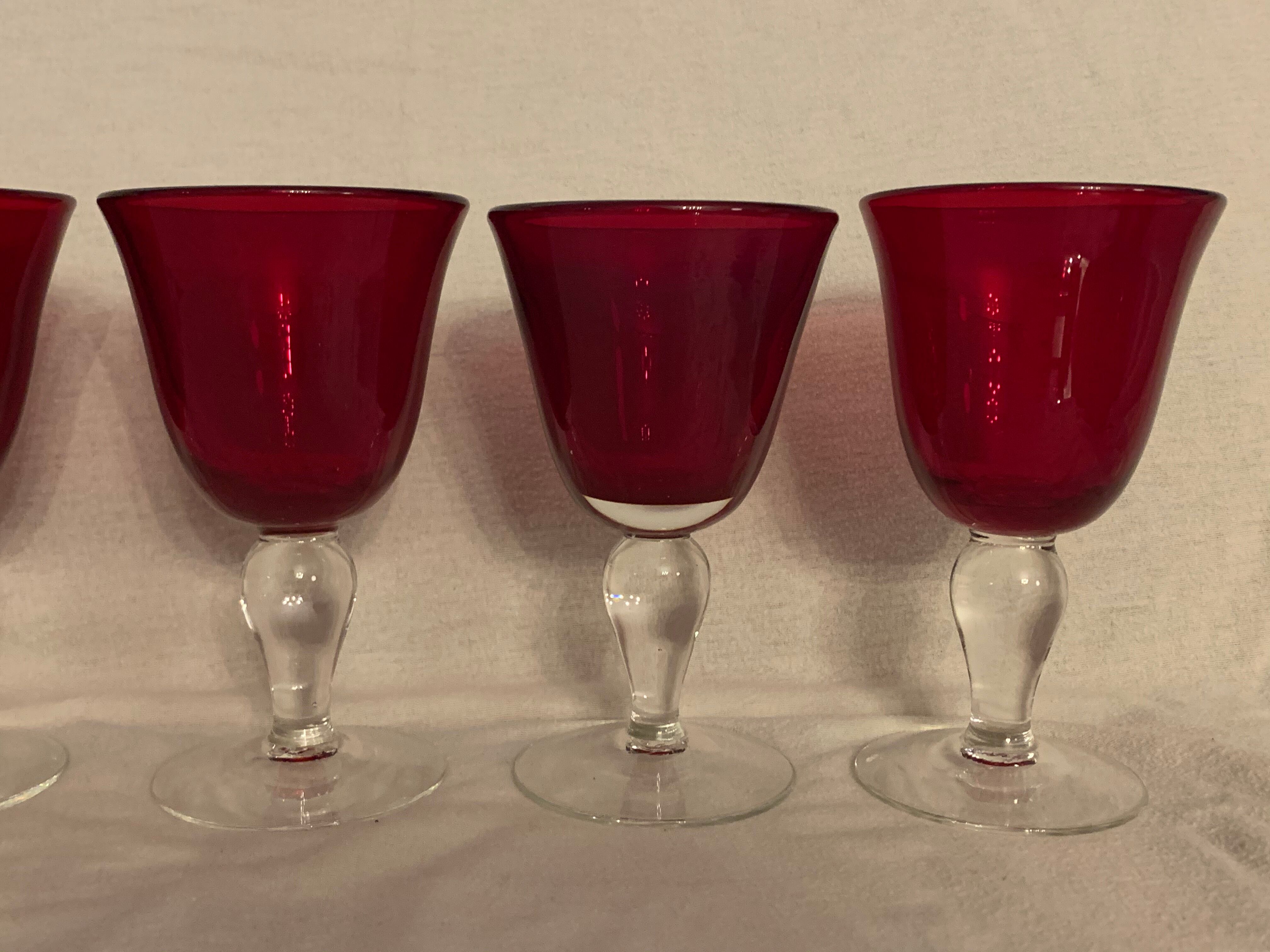 6 red bubbled puffed glasses on foot