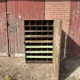 Sorting cabinet with door