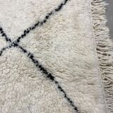 White/black berbere wool carpet  205x320cm