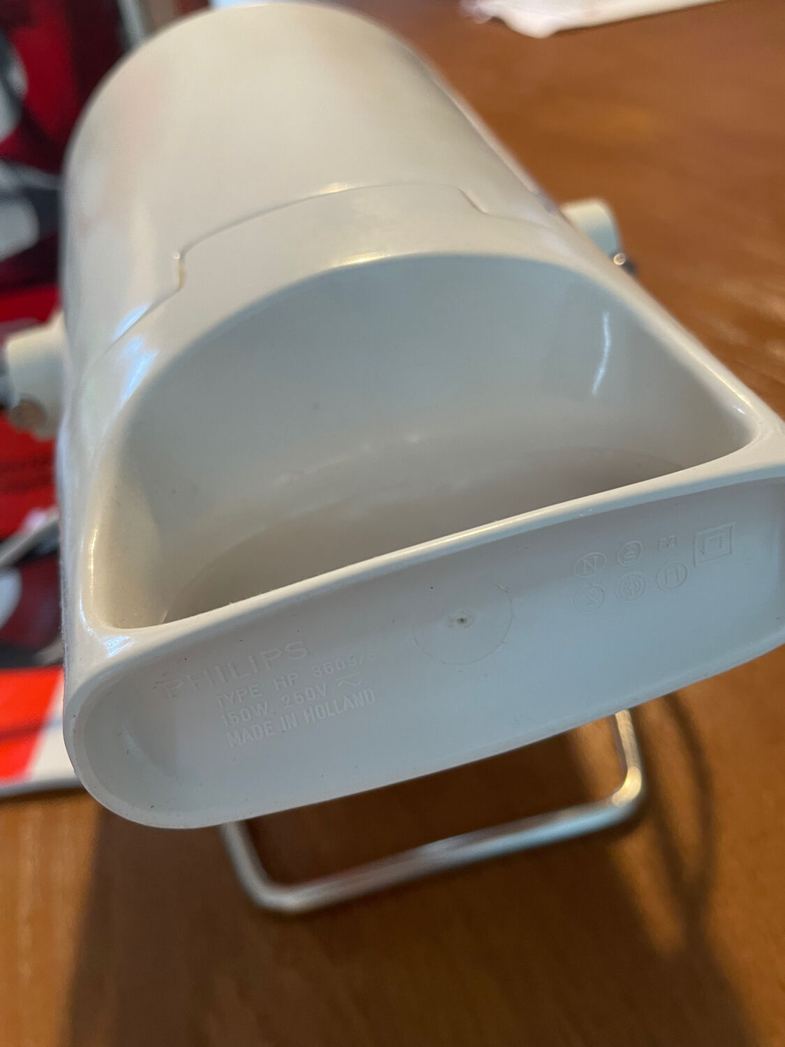 Infrafil lamp by Charlotte Perriand