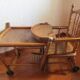 Chaise haute d'enfant , en bois , début 20ème