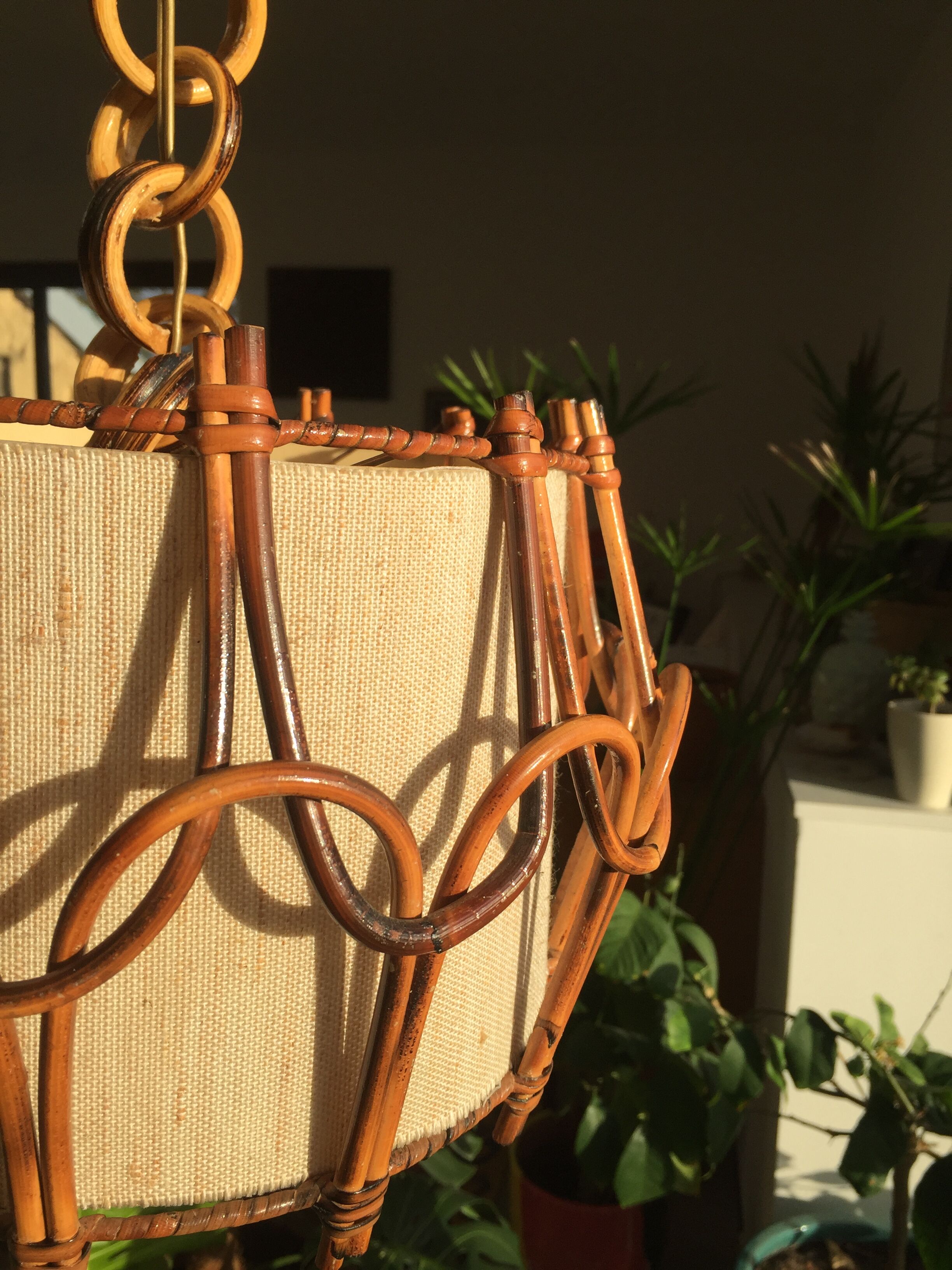 Vintage rattan hanging lamp