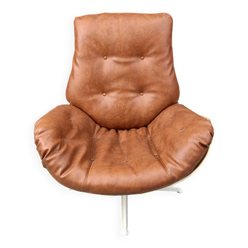 Space age fiberglass swivel chair, 1960s