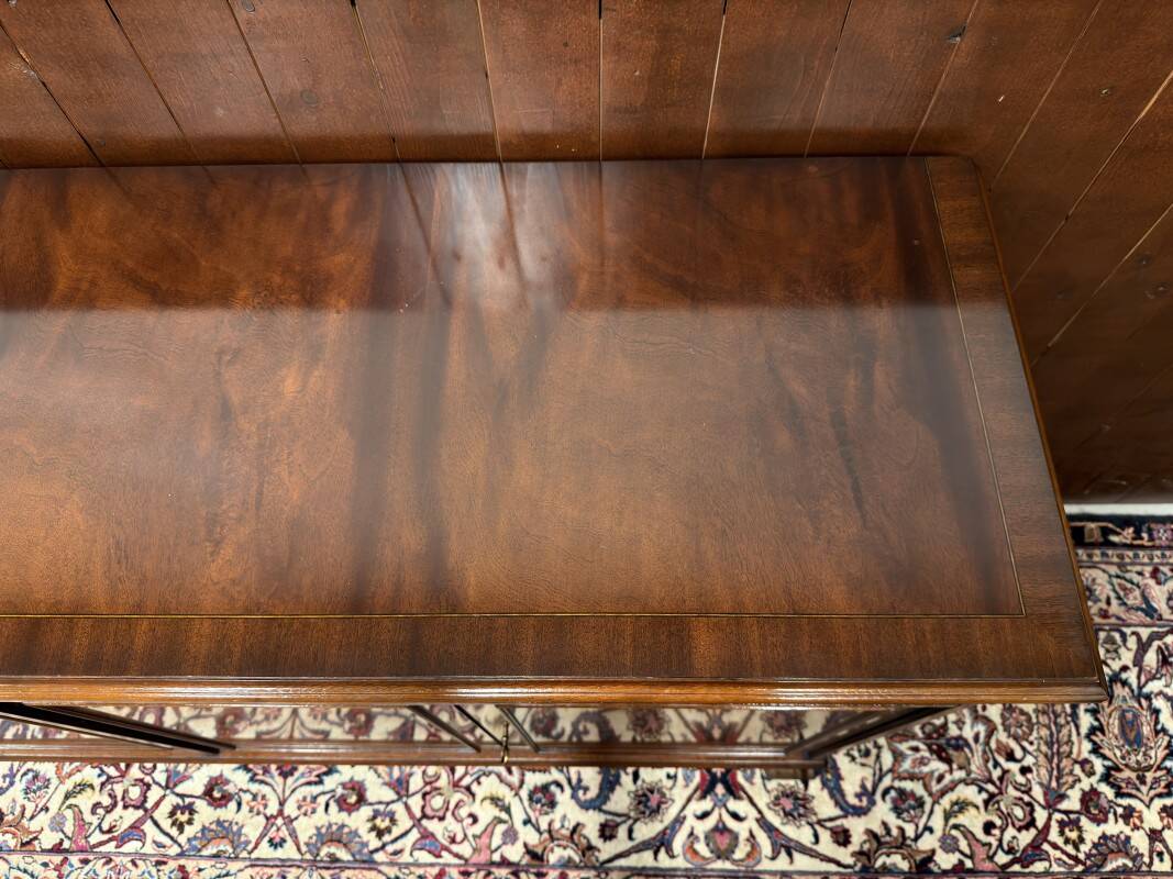 Classic English Heldense Exclusive Office Cabinet