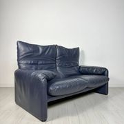 Vintage Maralunga 2-seater leather sofa from the 1980s by Vico Magistretti for Cassina.