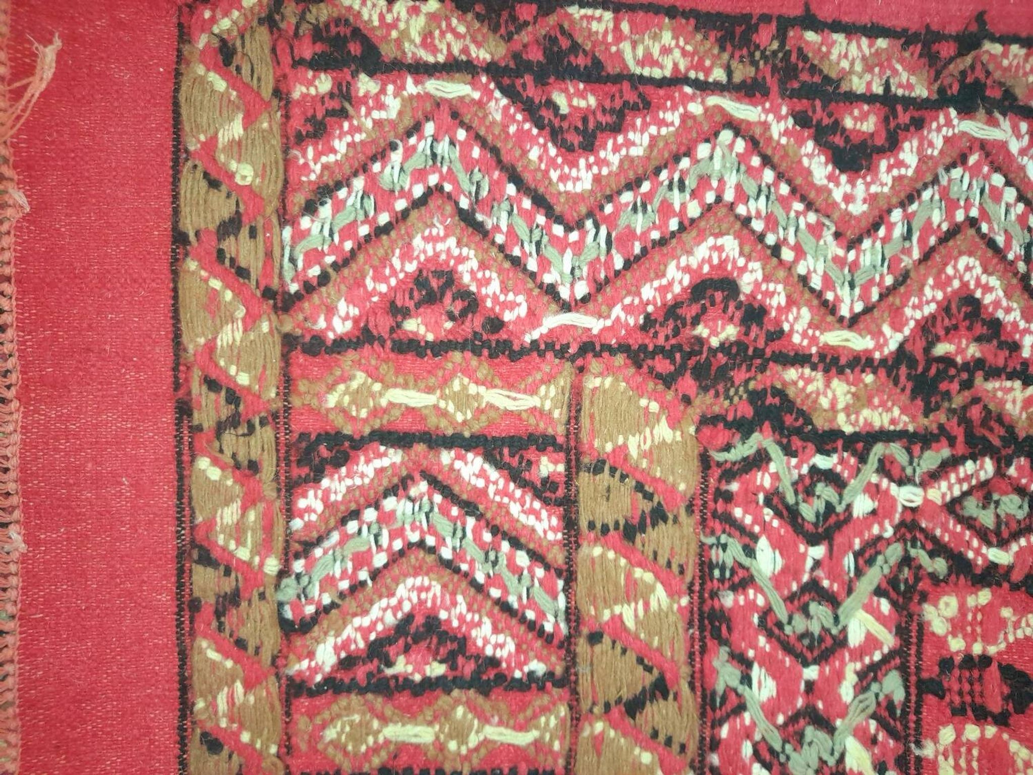 Large vintage Tunisian mergoum rug 258x330cm
