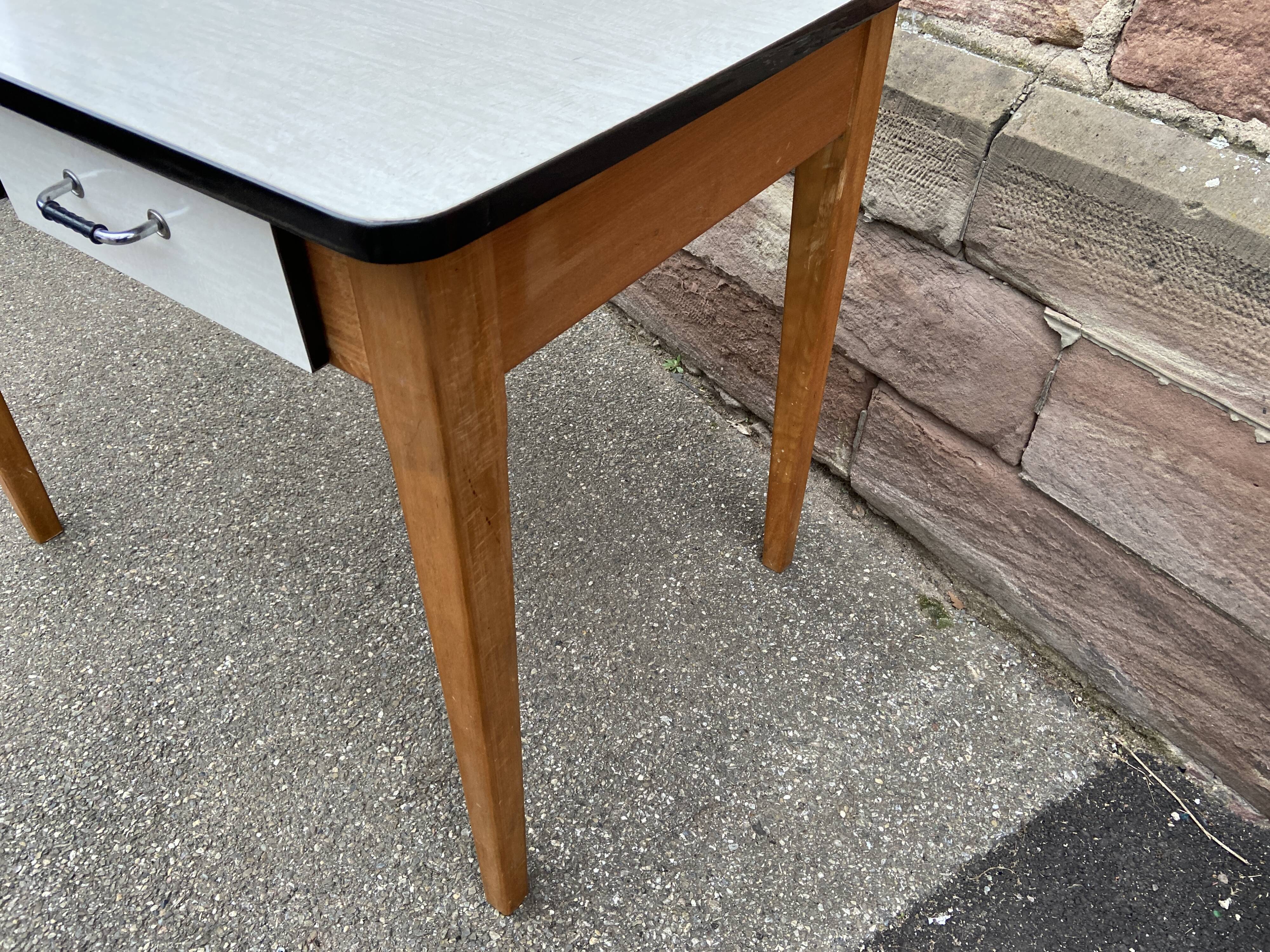 Vintage kitchen table wood & formica 60