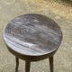Tabouret de bar haut quadripode en bois massif sculpté 80cm