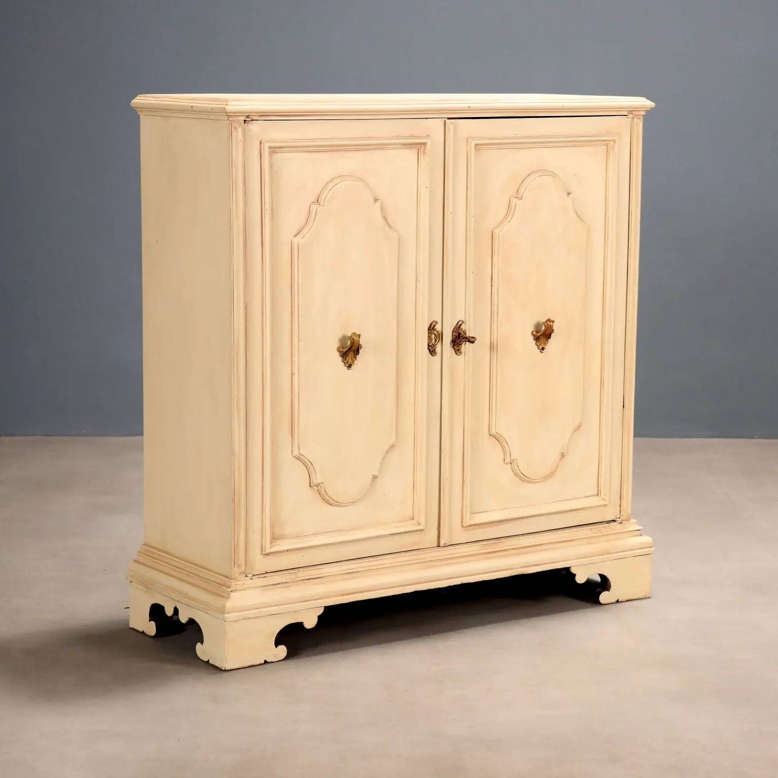 Antique walnut wardrobe, Italy, 20th century