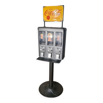 Triple professional candy dispenser 1975 at 80 h 137cmx 42cm