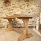 Farmhouse table
