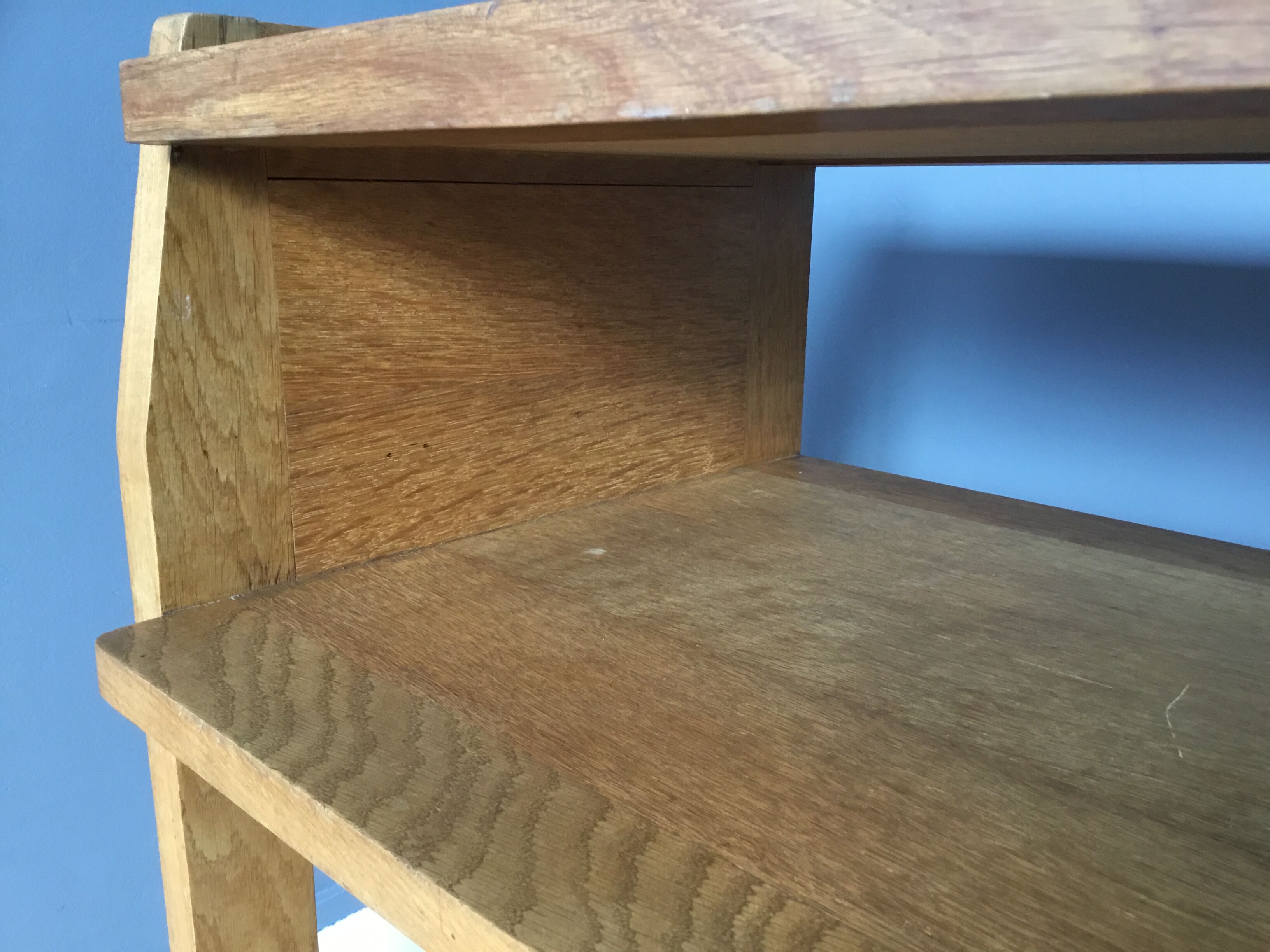 Table by Guillerme and Chambron